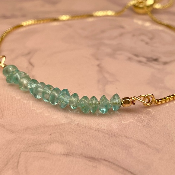 Green Apatite gemstone bracelet - Picture 4 of 4